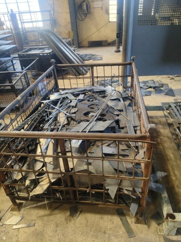 Renovation debris and mixed scrap — Scrap India Mart Bangalore
